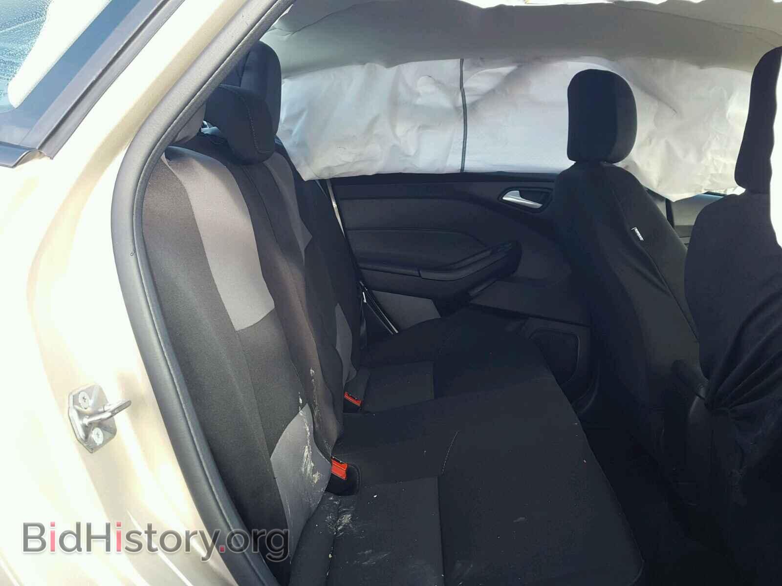 2017 FORD FOCUS - VIN: 1FADP3F24HL318808 - Фото 6