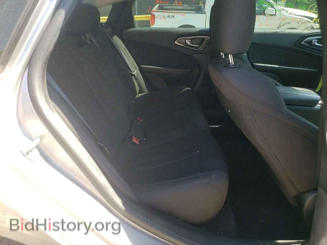 2016 CHRYSLER 200 - VIN: 1C3CCCAB6GN166109 - Фото 6