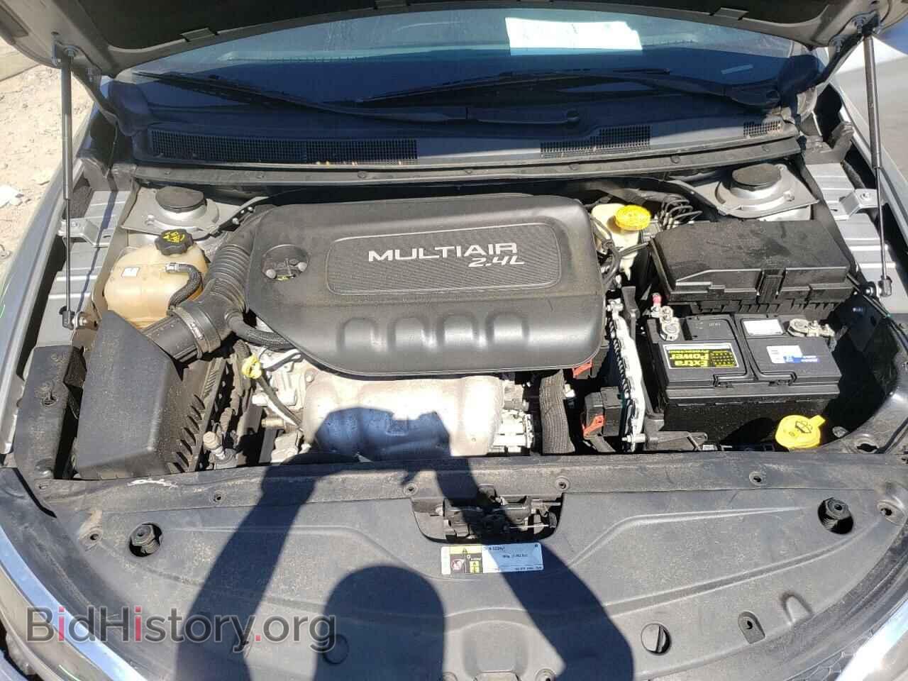 2016 CHRYSLER 200 - VIN: 1C3CCCAB6GN166109 - Фото 7