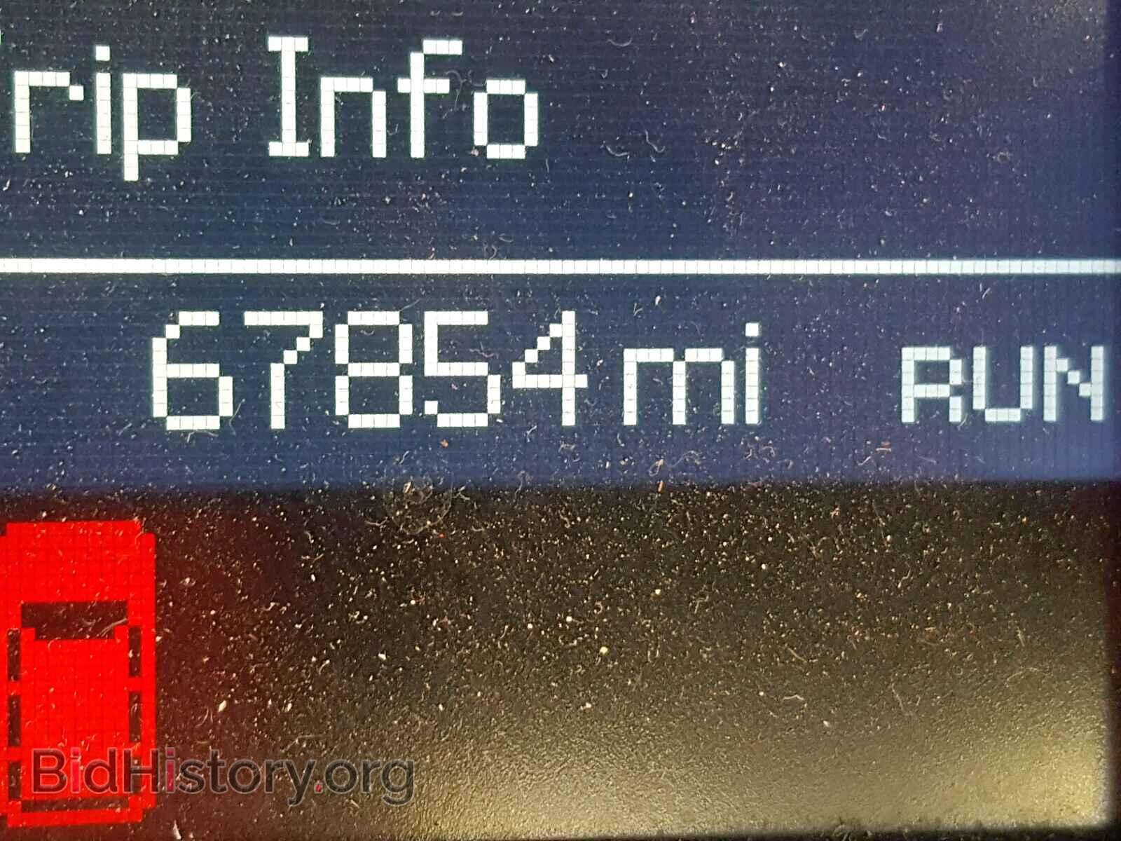 2015 CHRYSLER TOWN & COU - VIN: 2C4RC1BG7FR740366 - Фото 8