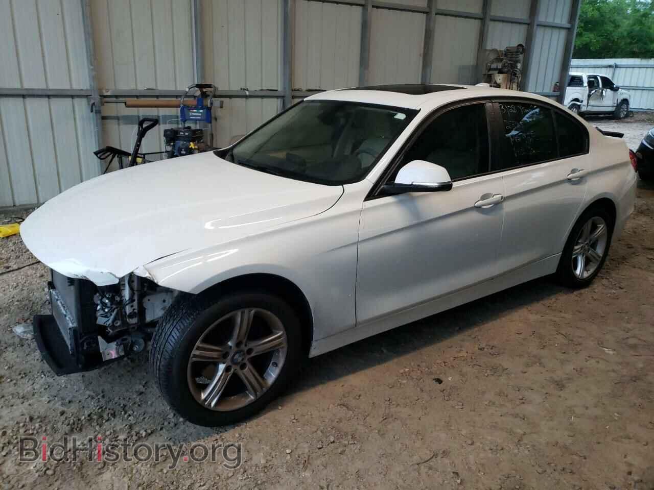 Photo WBA3C1C55DF442564 - BMW 3 SERIES 2013