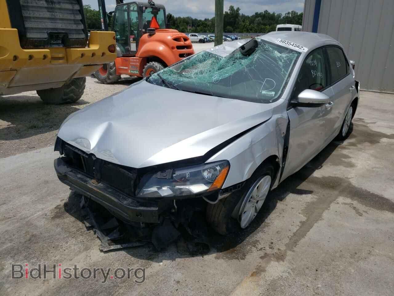 2012 VOLKSWAGEN PASSAT - VIN: 1VWAP7A31CC062217 - Фото 2
