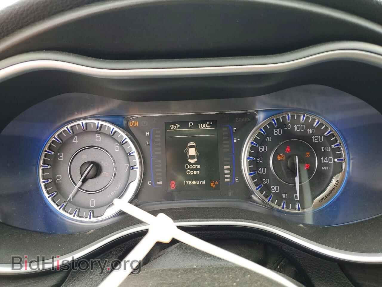 2015 CHRYSLER 200 - VIN: 1C3CCCAB9FN651603 - Фото 9
