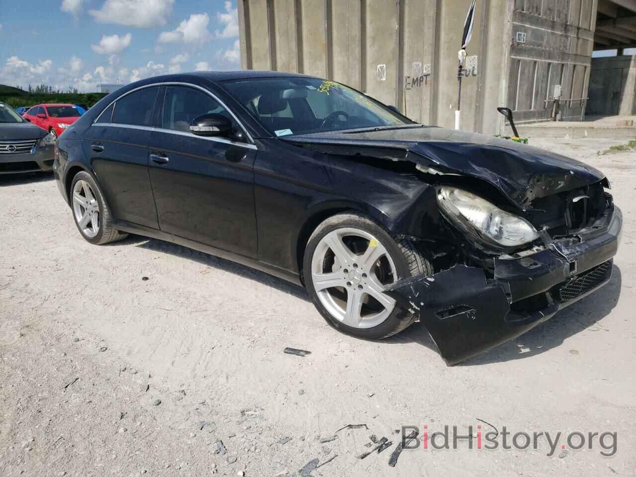 Photo WDDDJ72X87A095886 - MERCEDES-BENZ CLS-CLASS 2007