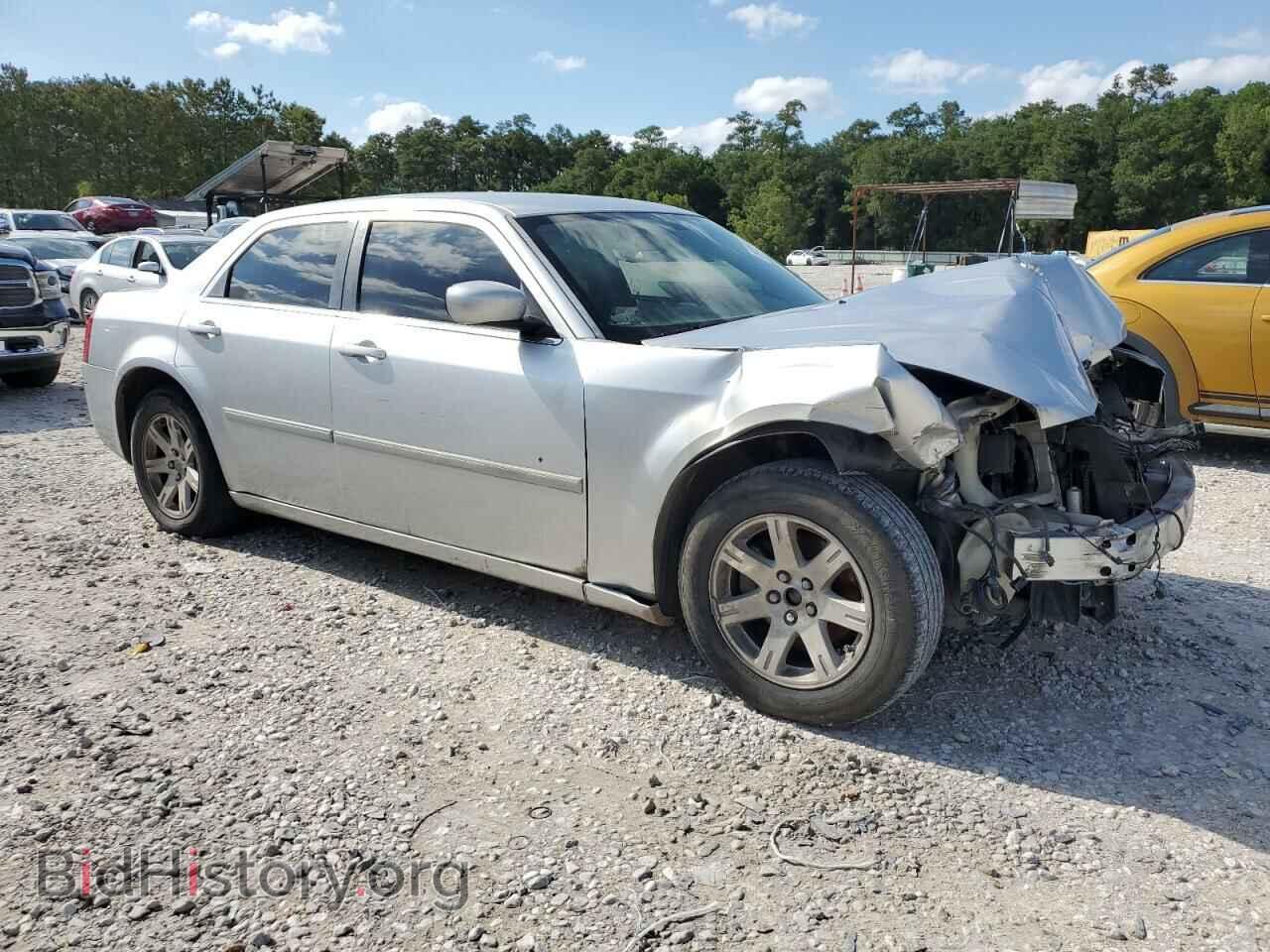 2007 CHRYSLER 300 - VIN: 2C3KA53GX7H859618 - Фото 4
