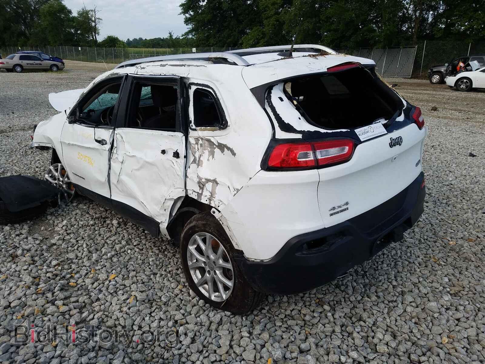 2016 JEEP CHEROKEE - VIN: 1C4PJMCS7GW226589 - Фото 3
