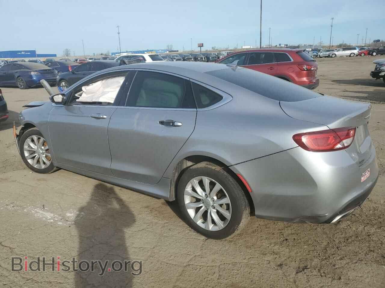 2015 CHRYSLER 200 - VIN: 1C3CCCCGXFN565371 - Photo 2