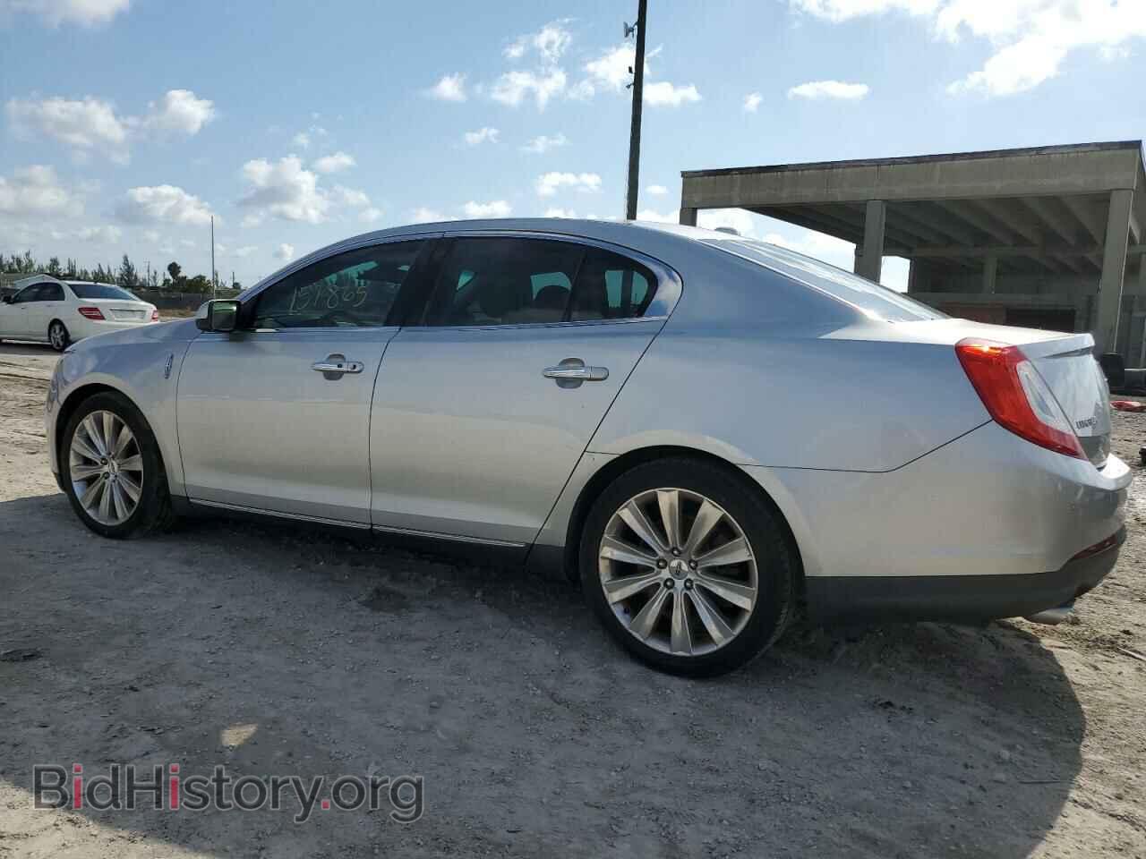 2013 LINCOLN MKS - VIN: 1LNHL9FT4DG617152 - Photo 2