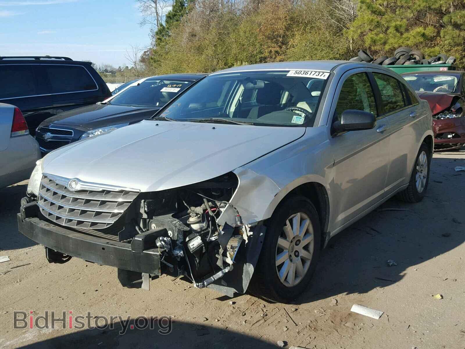2010 CHRYSLER SEBRING - VIN: 1C3CC4FB7AN214187 - Фото 2