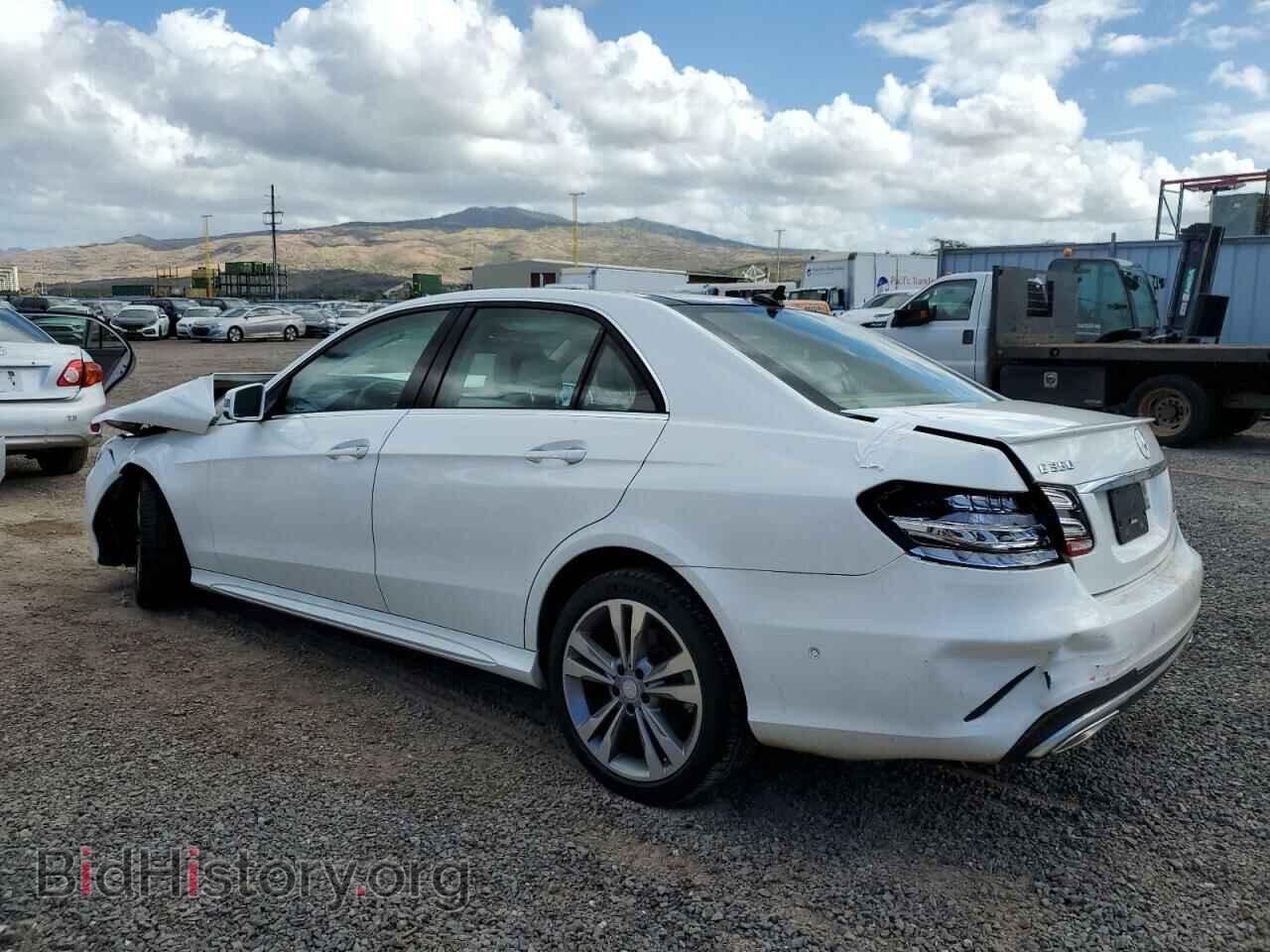 2016 MERCEDES-BENZ E-CLASS - VIN: WDDHF5KB5GB302062 - Фото 2