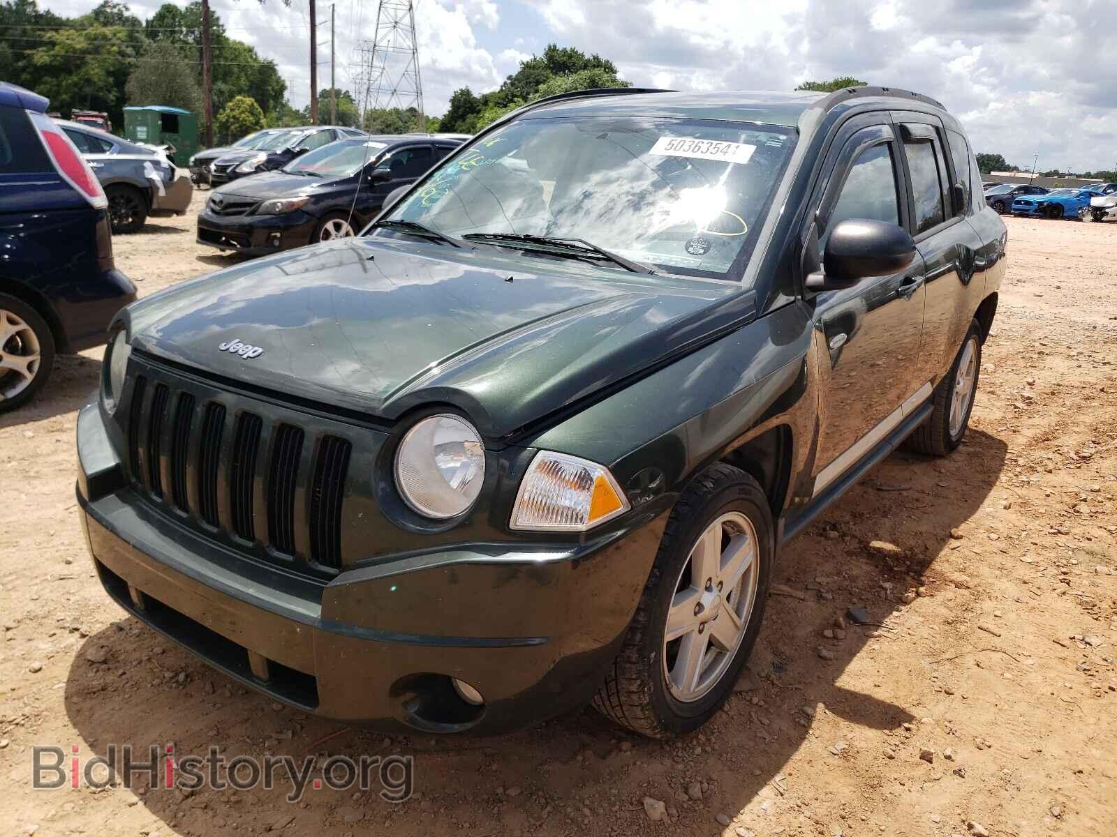 2010 JEEP COMPASS - VIN: 1J4NT1FB0AD646879 - Фото 2