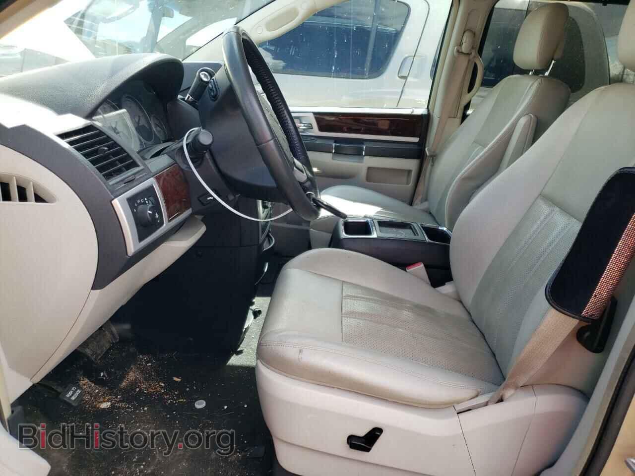 2010 CHRYSLER MINIVAN - VIN: 2A4RR8D19AR386501 - Photo 7