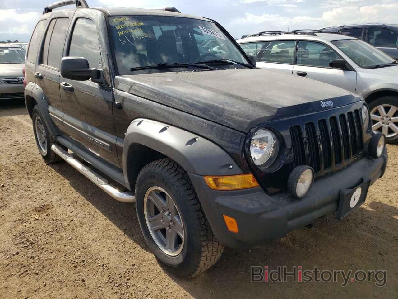 Фотография 1J4GL38K06W219229 - JEEP LIBERTY 2006