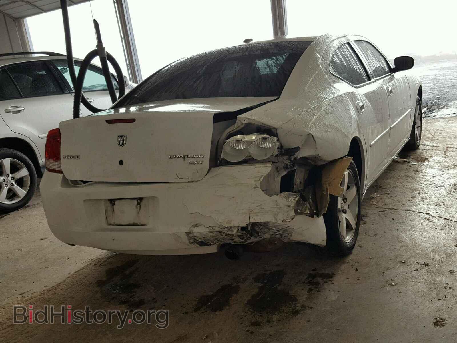 2010 DODGE CHARGER - VIN: 2B3CA3CV9AH258941 - Фото 4