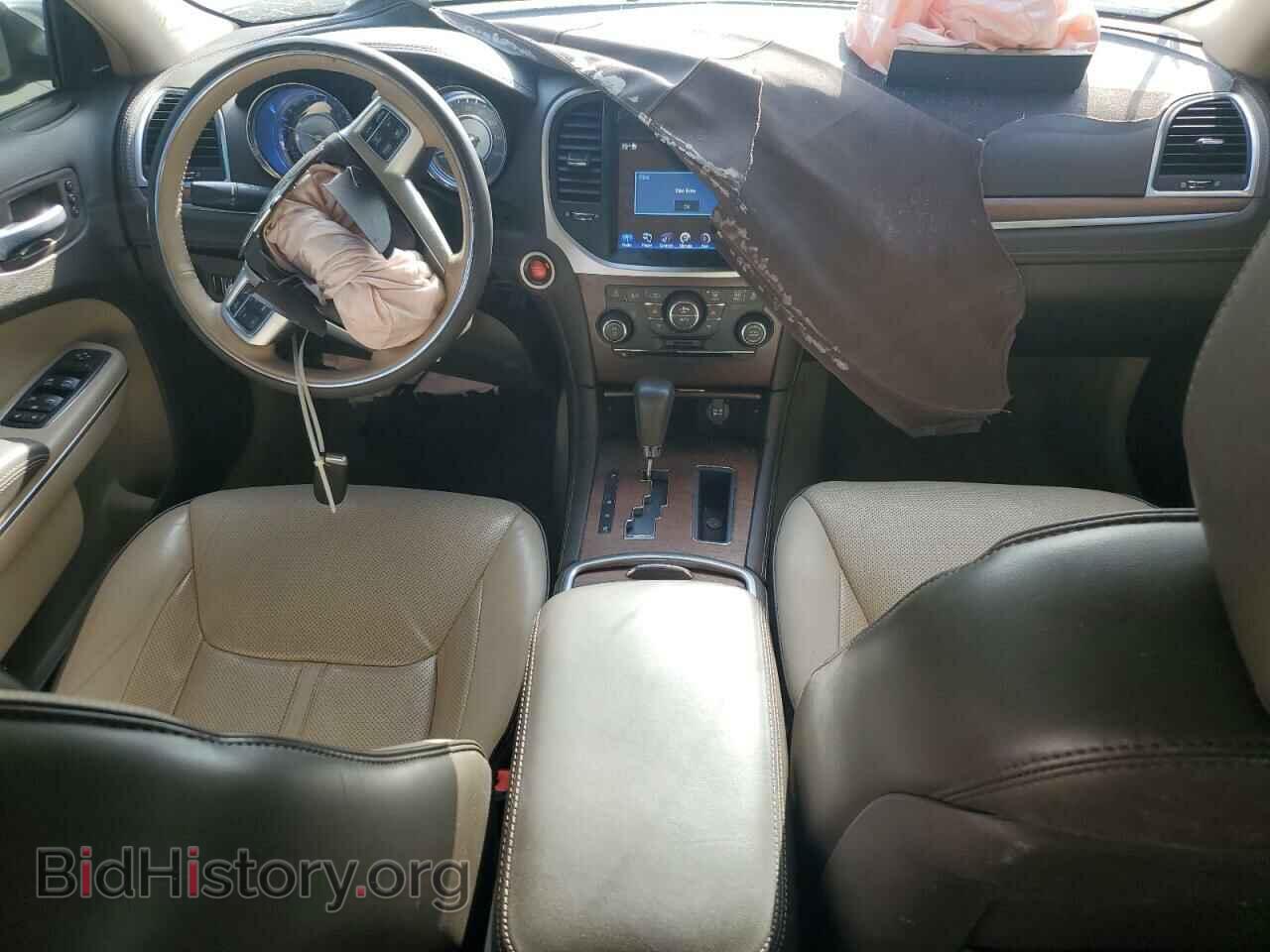 2013 CHRYSLER 300 - VIN: 2C3CCAPT5DH565702 - Фото 8