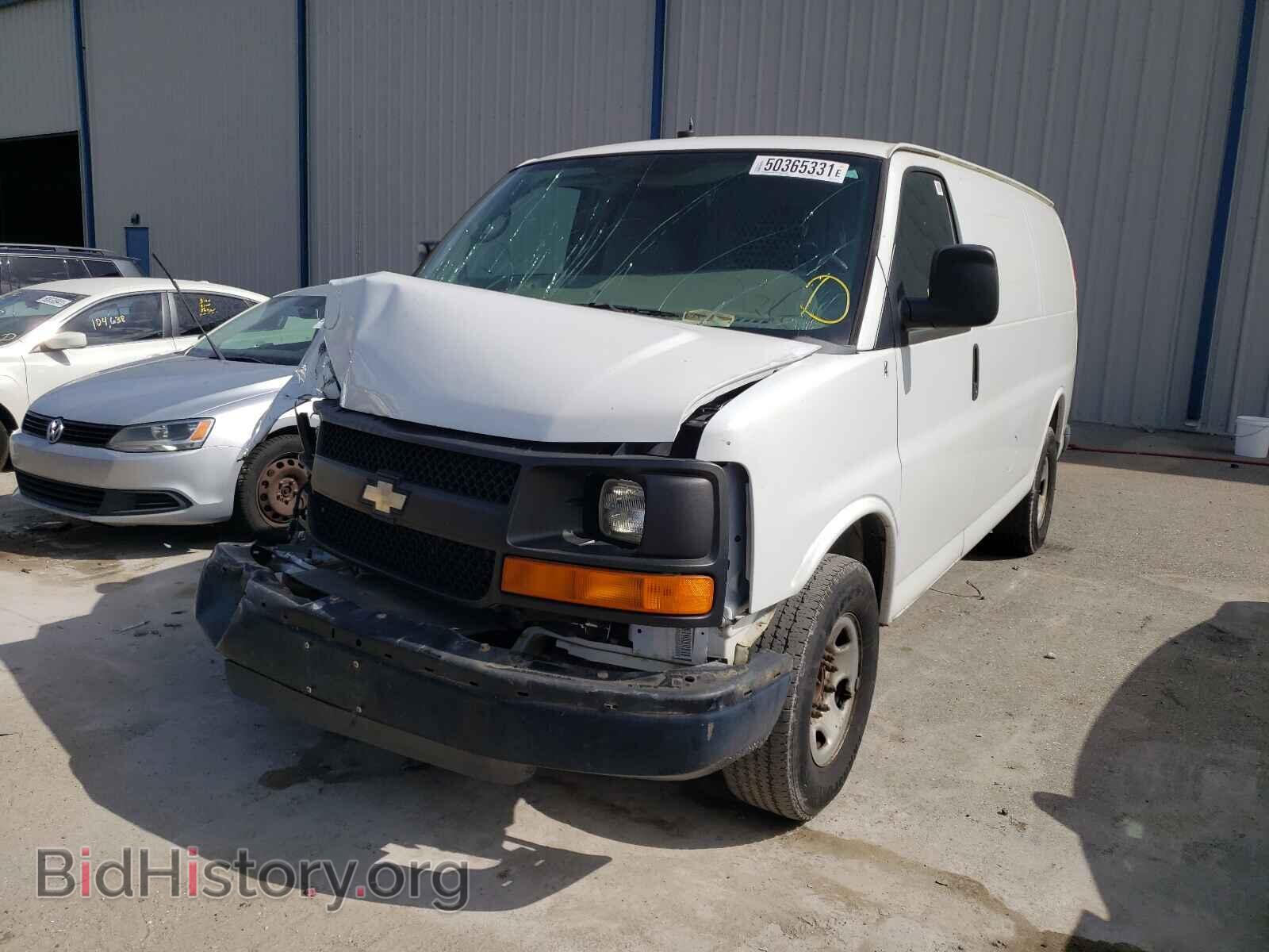 2010 CHEVROLET EXPRESS - VIN: 1GCZGFBA2A1157181 - Фото 2