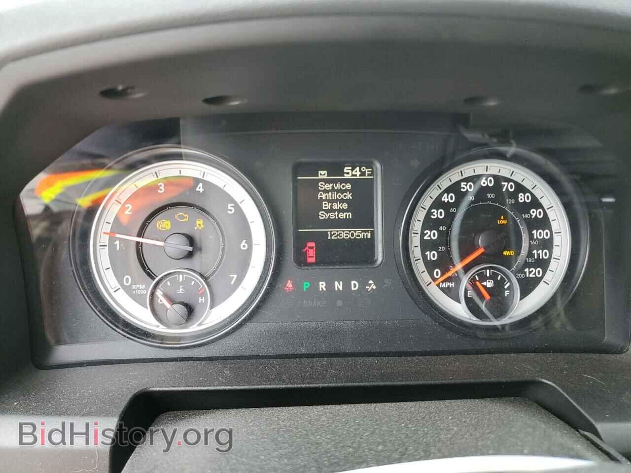 2014 RAM 1500 - VIN: 3C6RR7KT4EG210267 - Фото 9