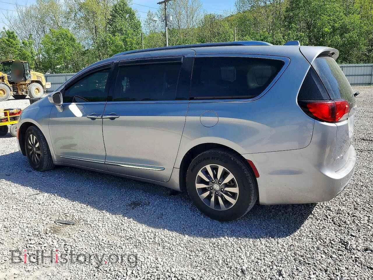 2019 CHRYSLER PACIFICA - VIN: 2C4RC1EG4KR597995 - Фото 2