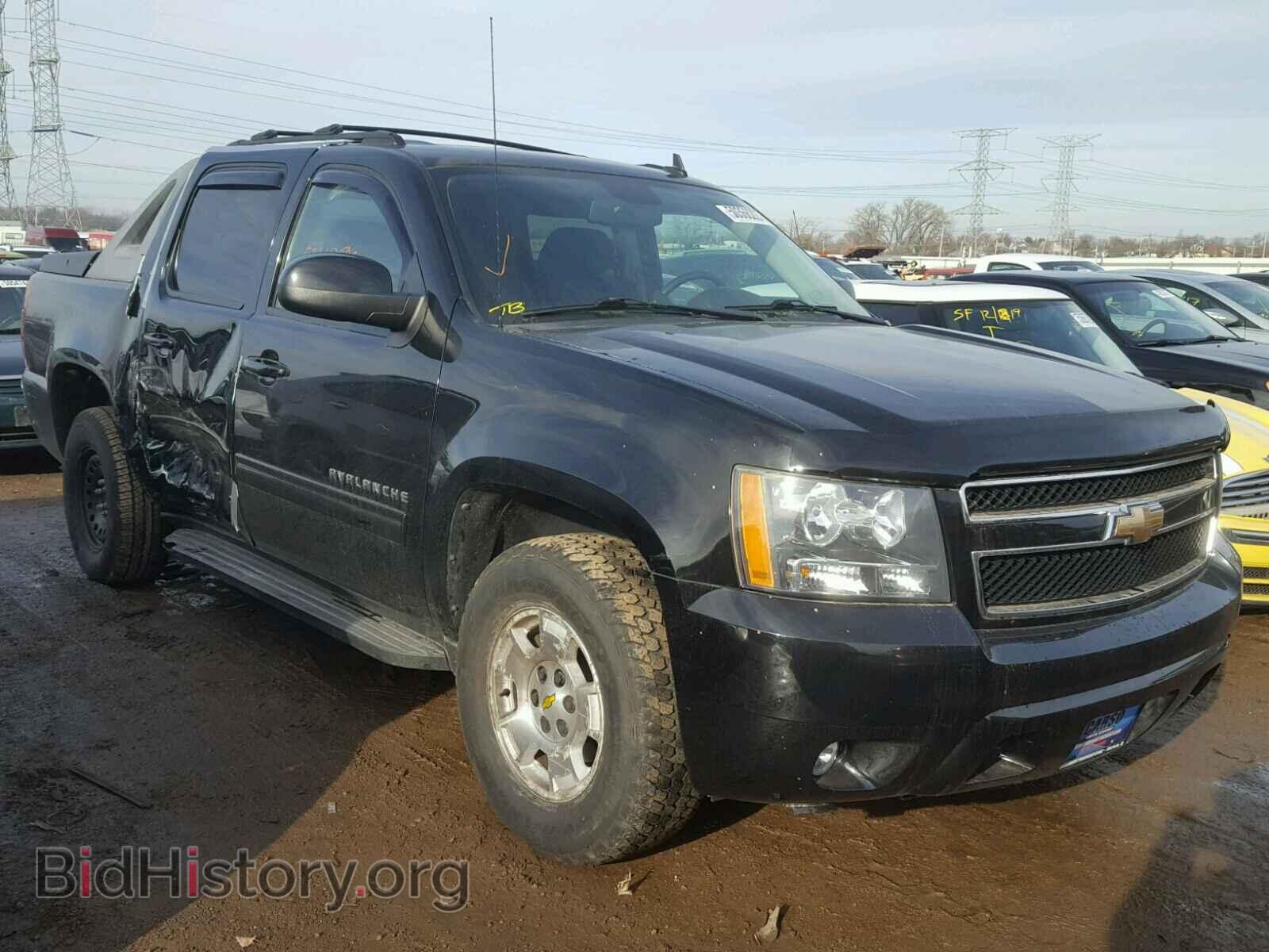 Photo 3GNVKEE02AG204034 - CHEVROLET AVALANCHE 2010