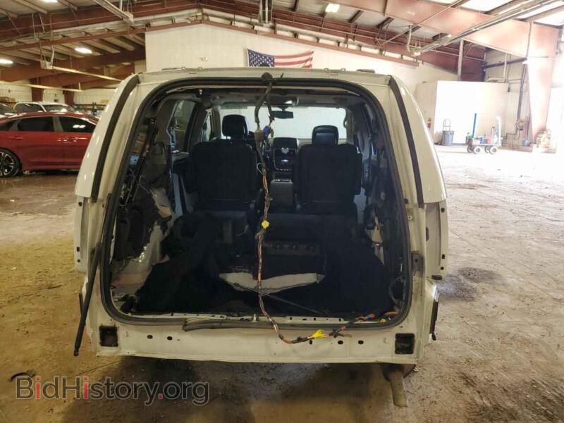 2016 Chrysler MINIVAN (VIN 2C4RC1GG6GR120098) — photo 6 of 14