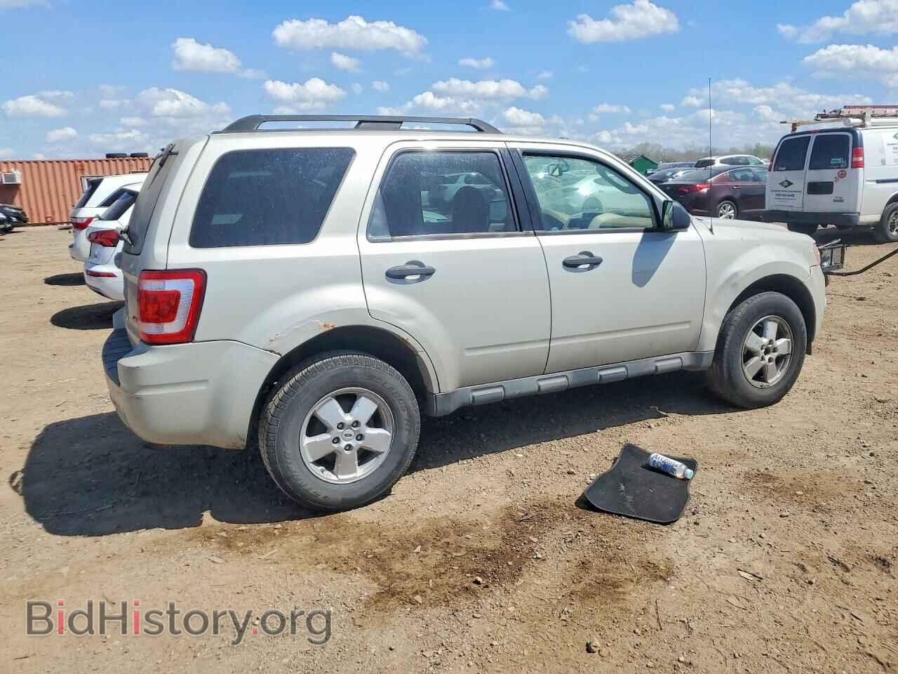 2009 FORD ESCAPE - VIN: 1FMCU93G79KC56941 - Фото 3