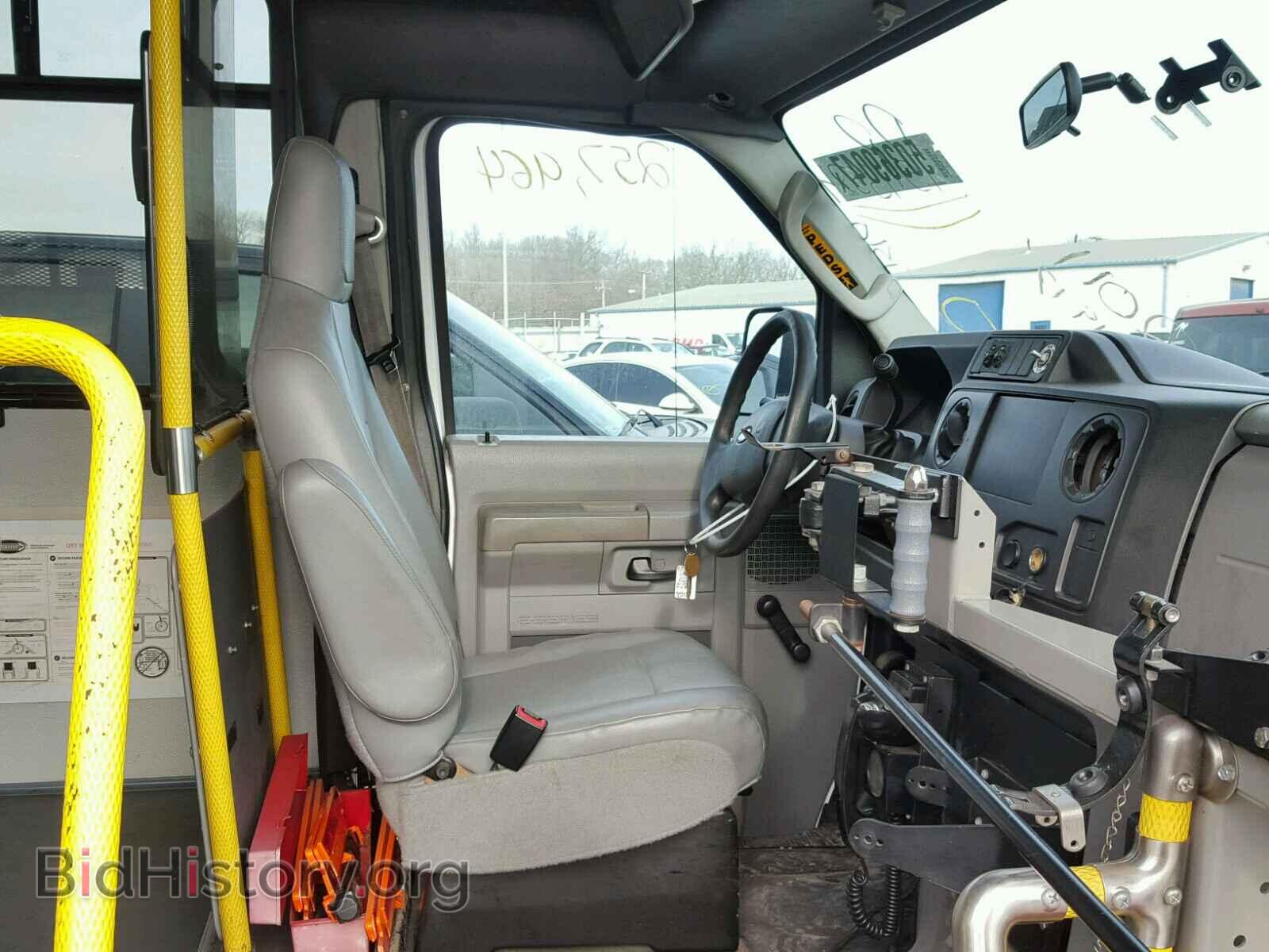2011 FORD ECONOLINE - VIN: 1FDEE3FL9BDA72607 - Photo 5