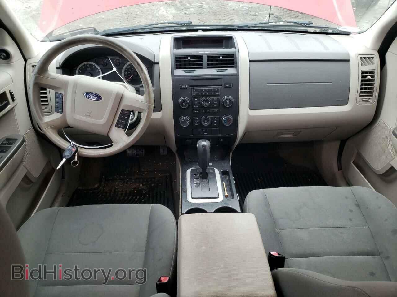 2011 FORD ESCAPE - VIN: 1FMCU0C76BKA13560 - Фото 8
