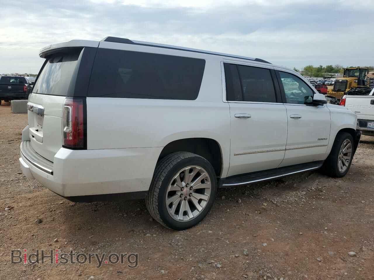 2019 GMC YUKON - VIN: 1GKS2HKJ3KR196560 - Фото 3