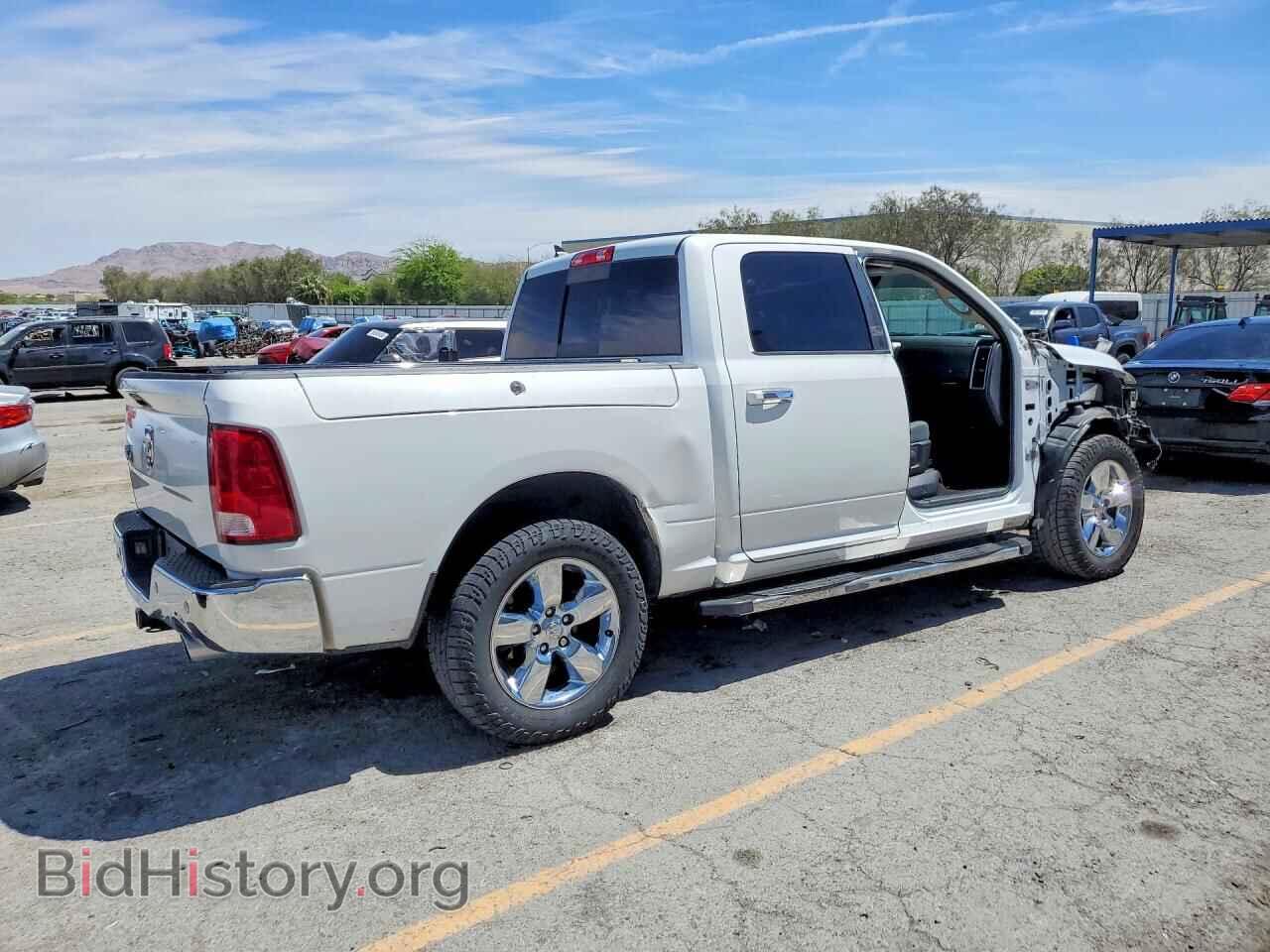 2017 RAM 1500 - VIN: 1C6RR6LT2HS684448 - Photo 3