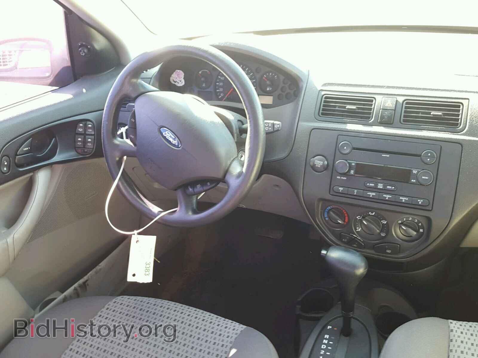 2007 FORD FOCUS - VIN: 1FAFP34N17W312175 - Фото 9