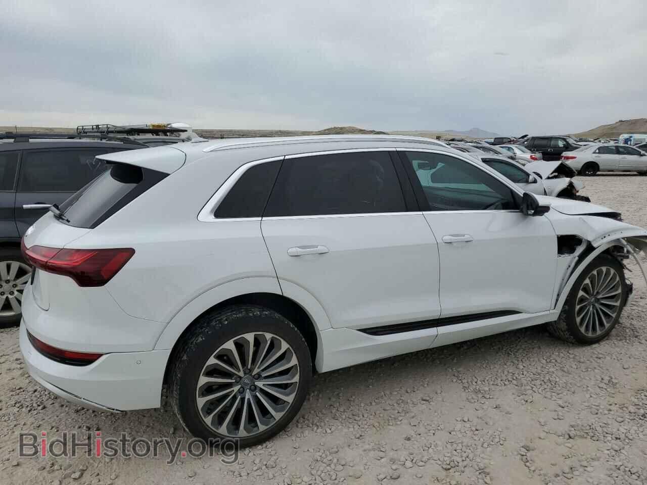 2019 AUDI E-TRON - VIN: WA1VABGE9KB021981 - Photo 3