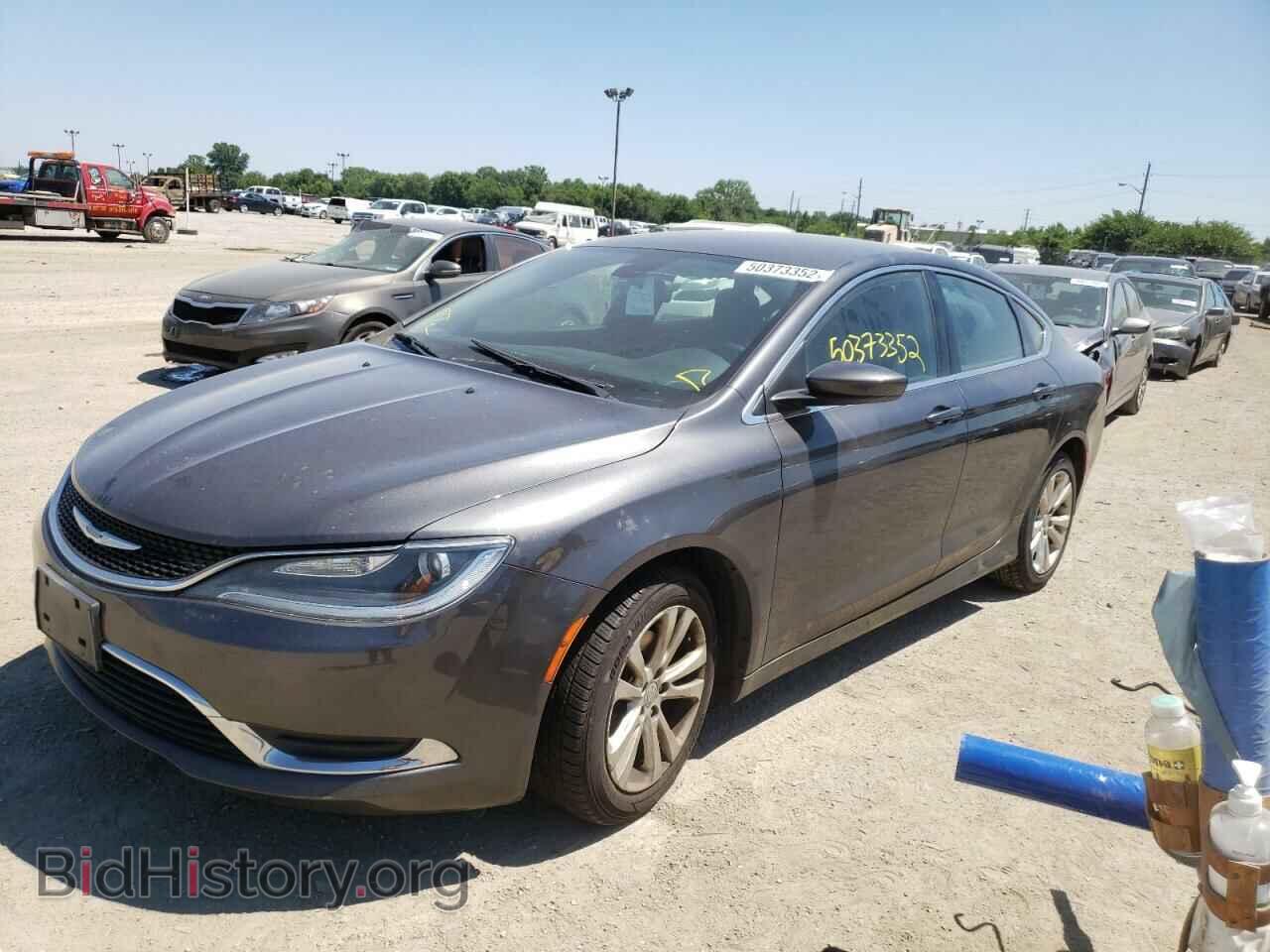 2015 CHRYSLER 200 - VIN: 1C3CCCAB9FN579110 - Фото 2