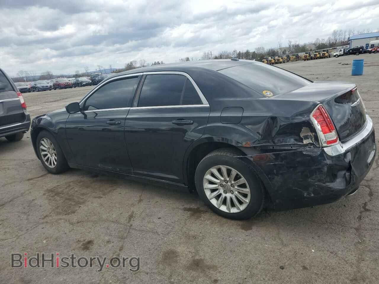 2014 CHRYSLER 300 - VIN: 2C3CCAAG6EH127901 - Фото 2