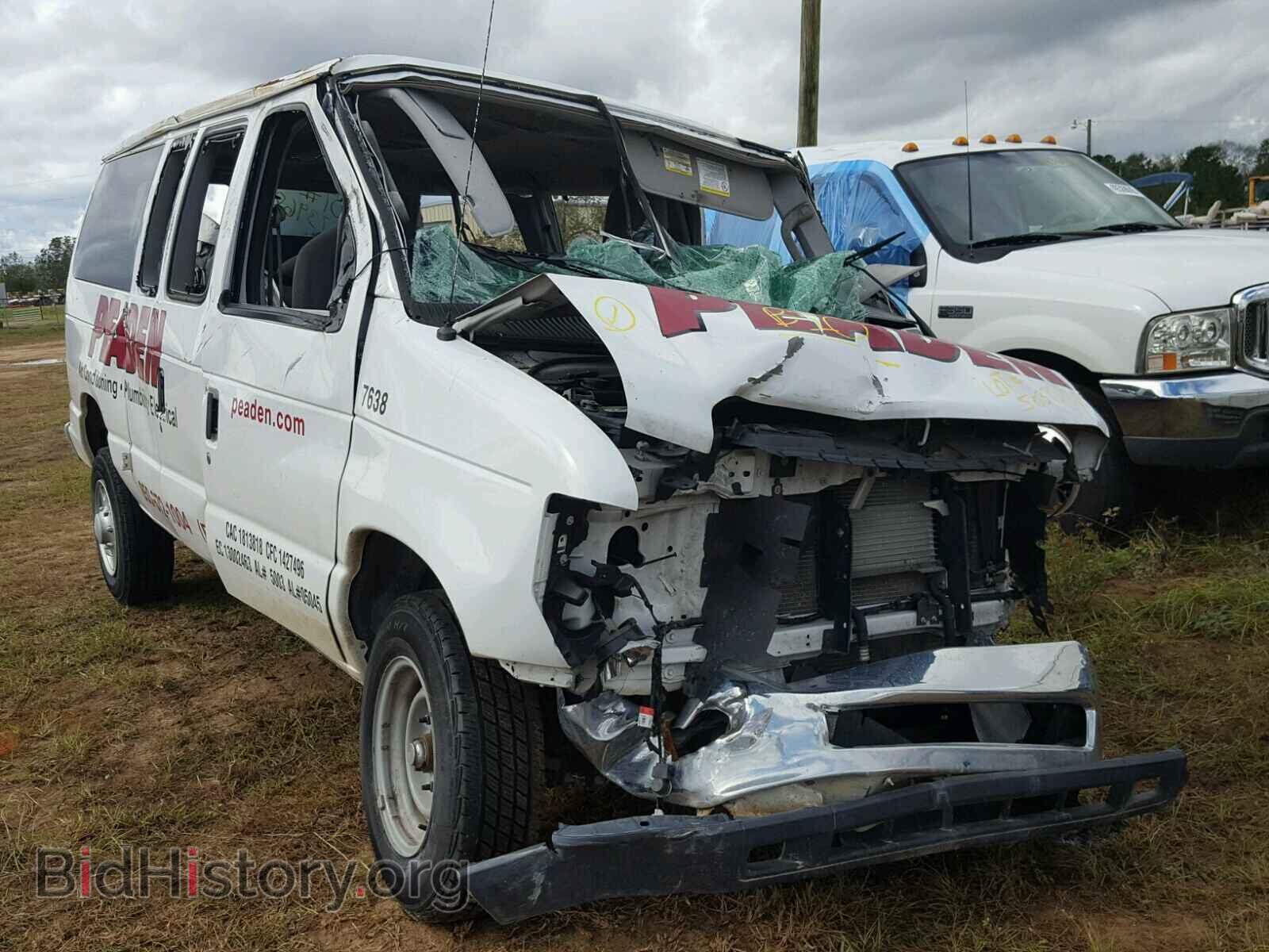 Photo  - FORD ECONOLINE 2014