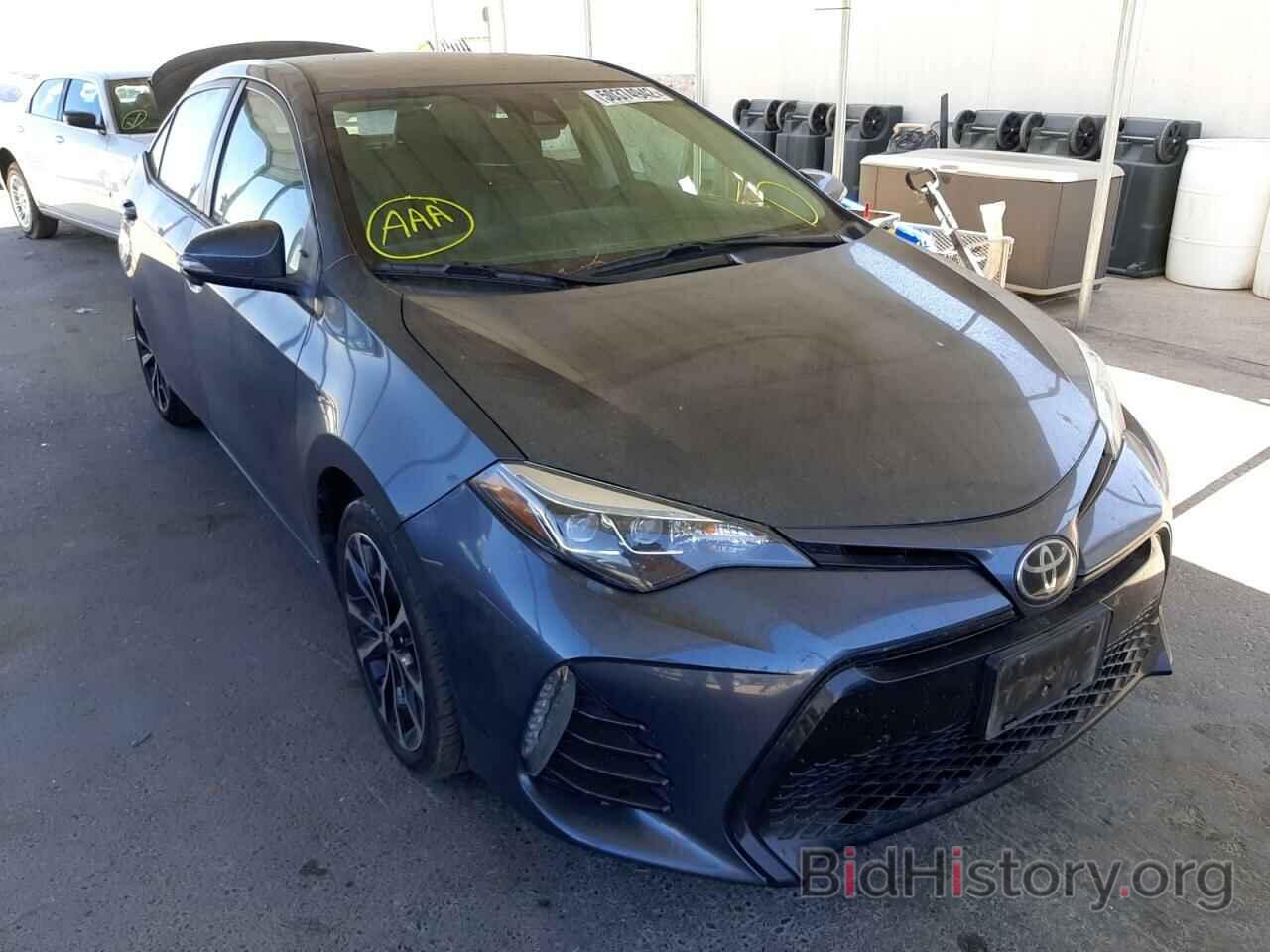 Photo 5YFBURHE8HP697985 - TOYOTA COROLLA 2017