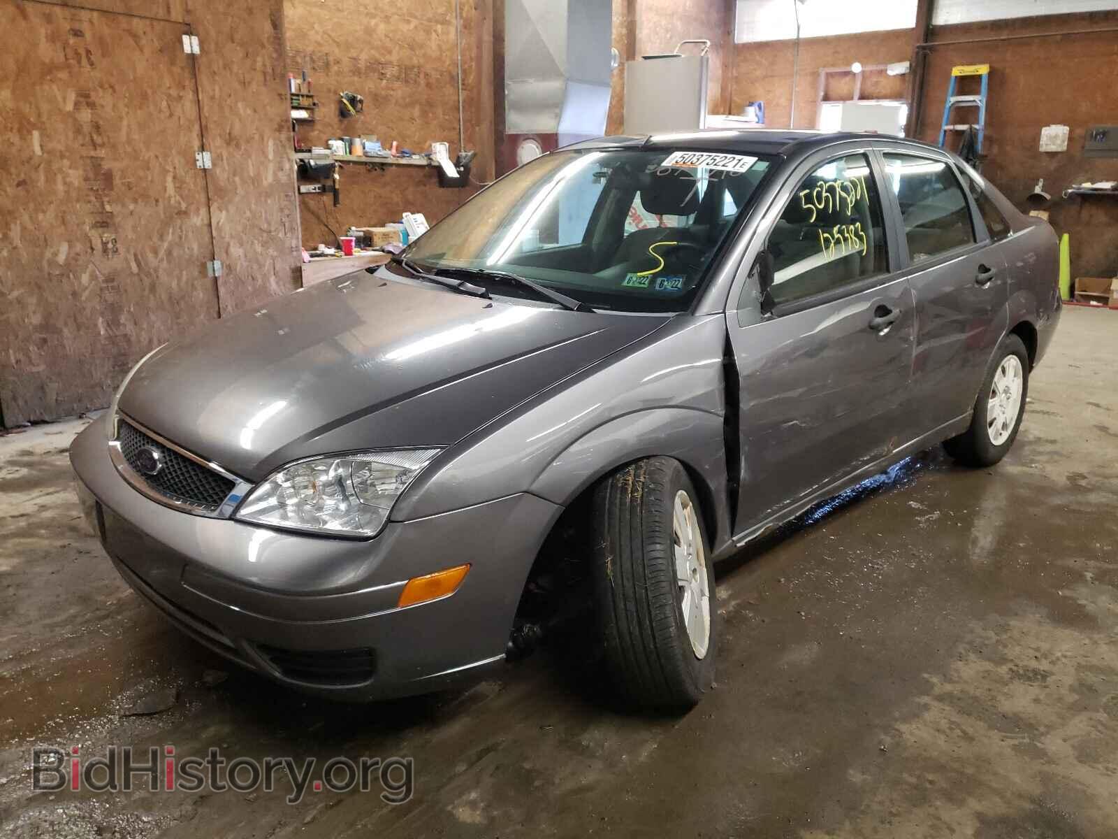 2006 FORD FOCUS - VIN: 1FAFP34N16W152698 - Фото 2