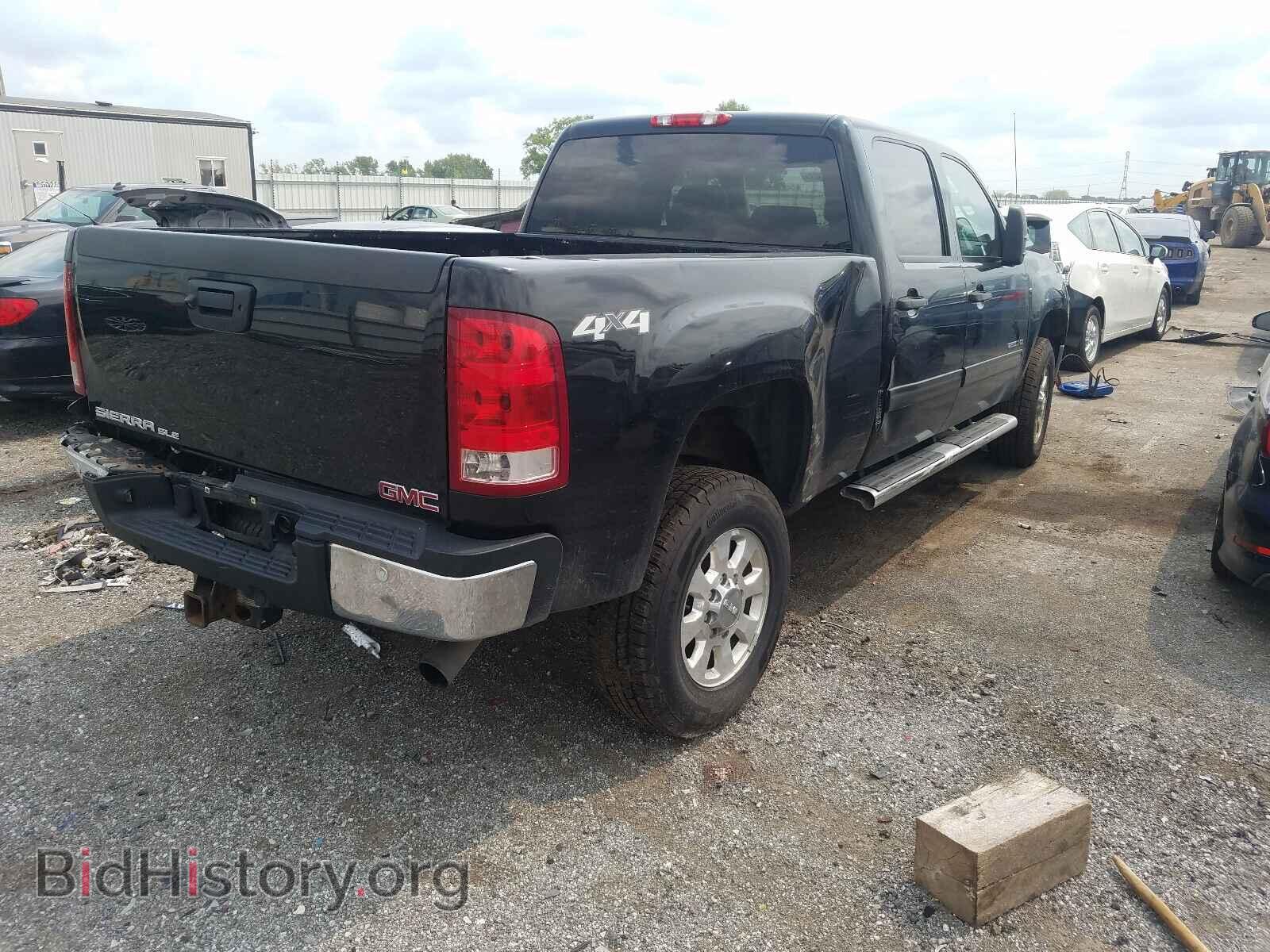 2011 GMC SIERRA - VIN: 1GT120CG2BF246782 - Фото 4