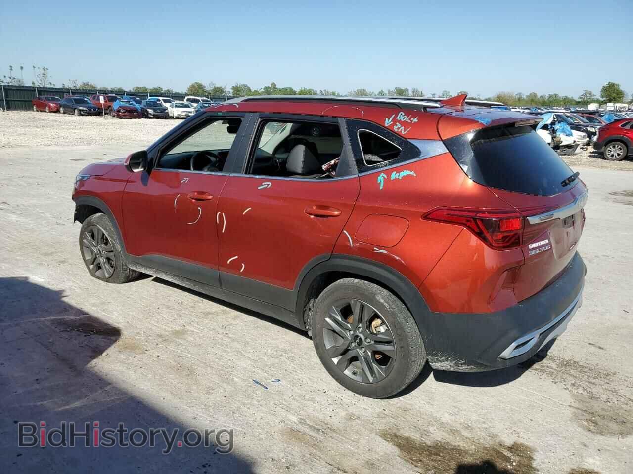 2023 KIA SELTOS - VIN: KNDEU2AA8P7383877 - Фото 2