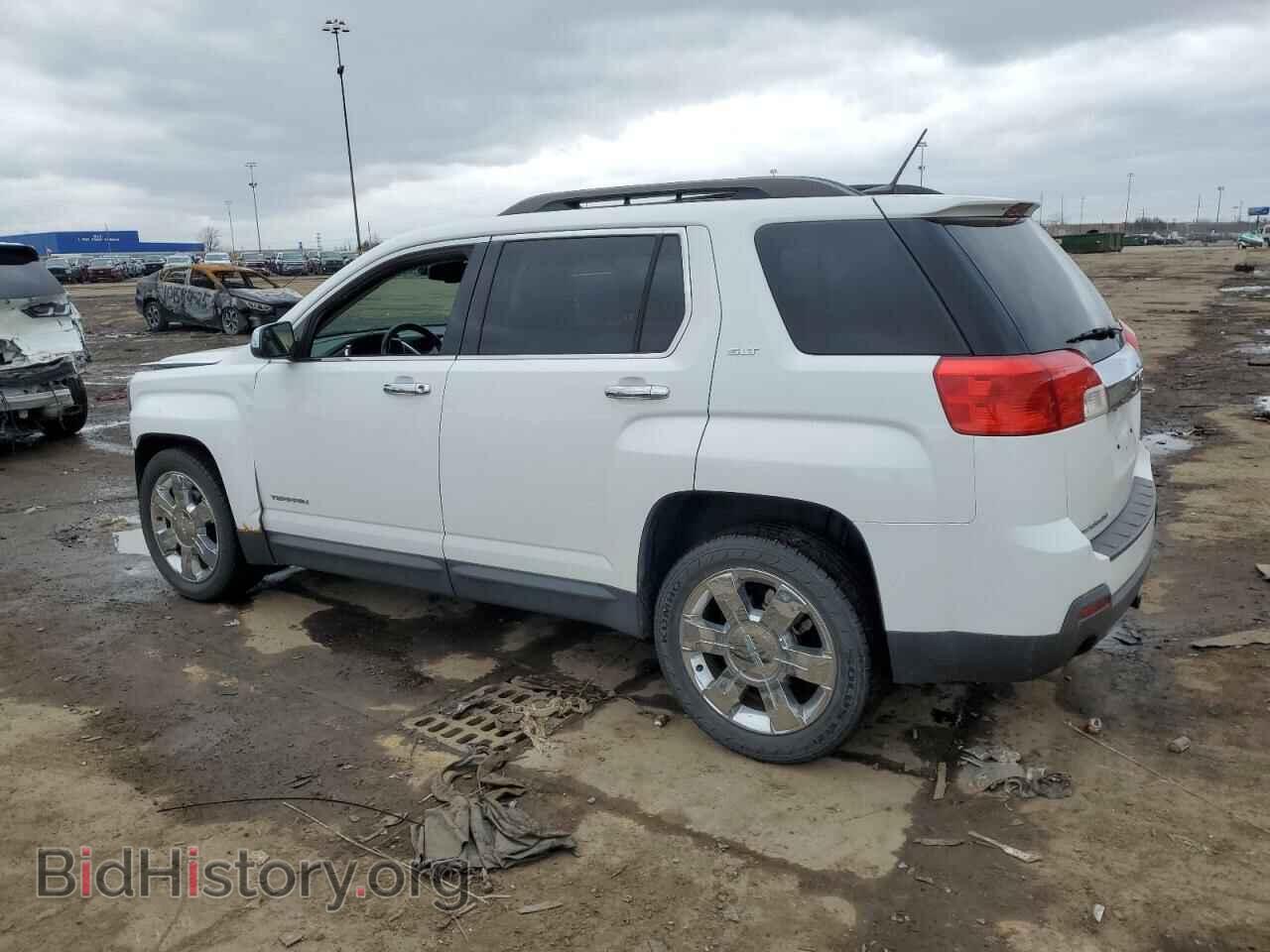2013 GMC TERRAIN - VIN: 2GKFLUE34D6404710 - Фото 2