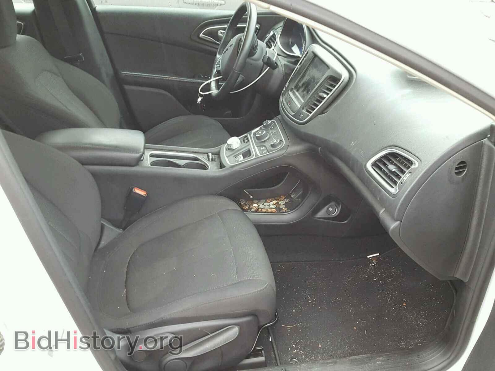 2016 CHRYSLER 200 - VIN: 1C3CCCAB3GN145539 - Фото 5