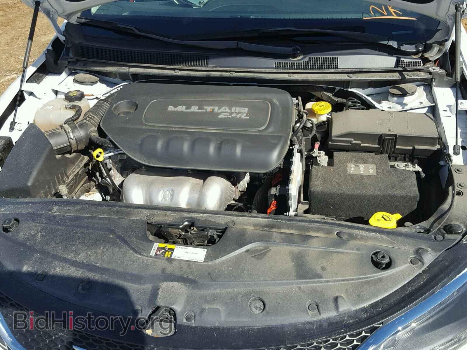 2016 CHRYSLER 200 - VIN: 1C3CCCAB3GN145539 - Фото 7