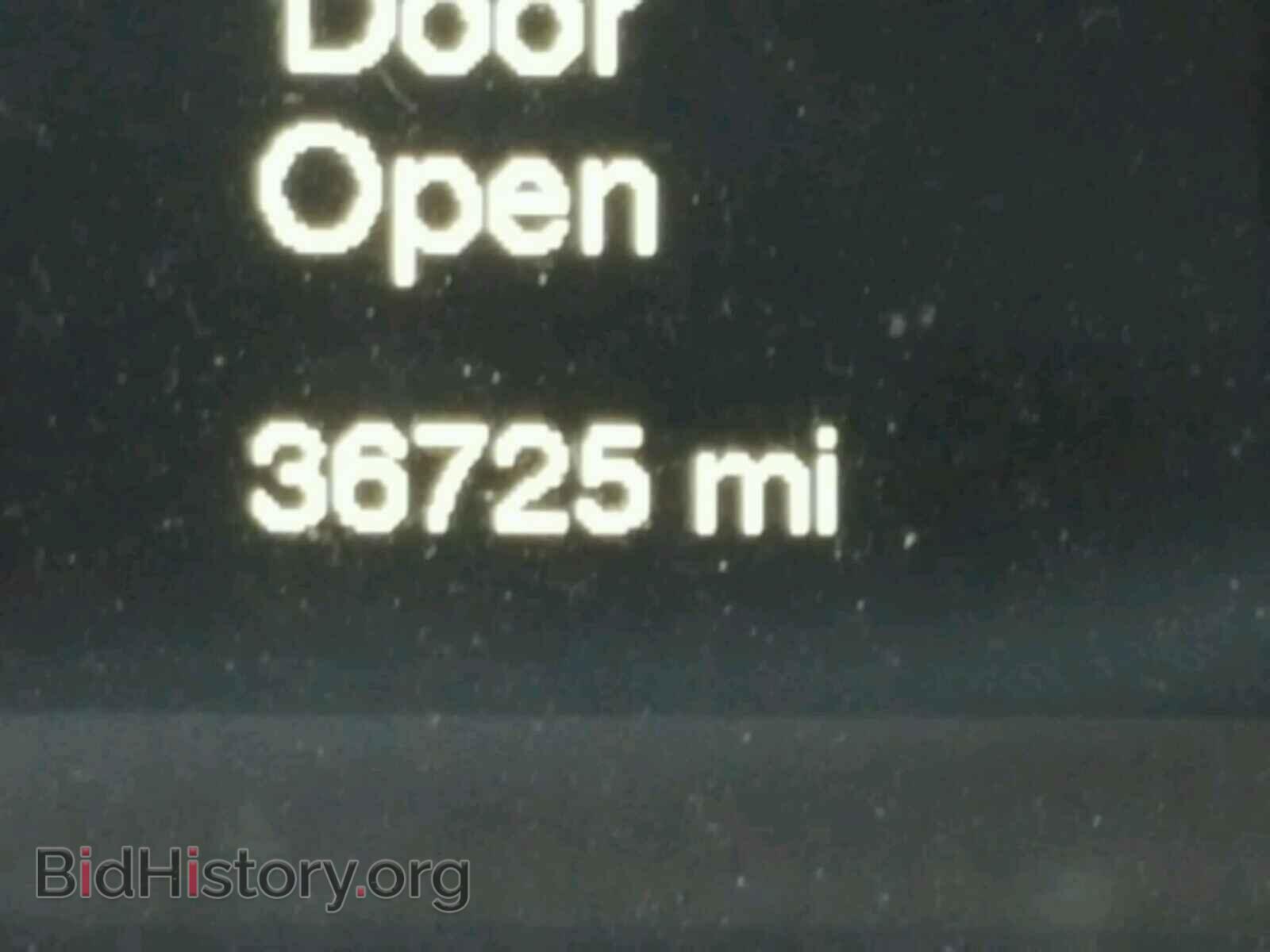 2016 CHRYSLER 200 - VIN: 1C3CCCAB3GN145539 - Фото 8