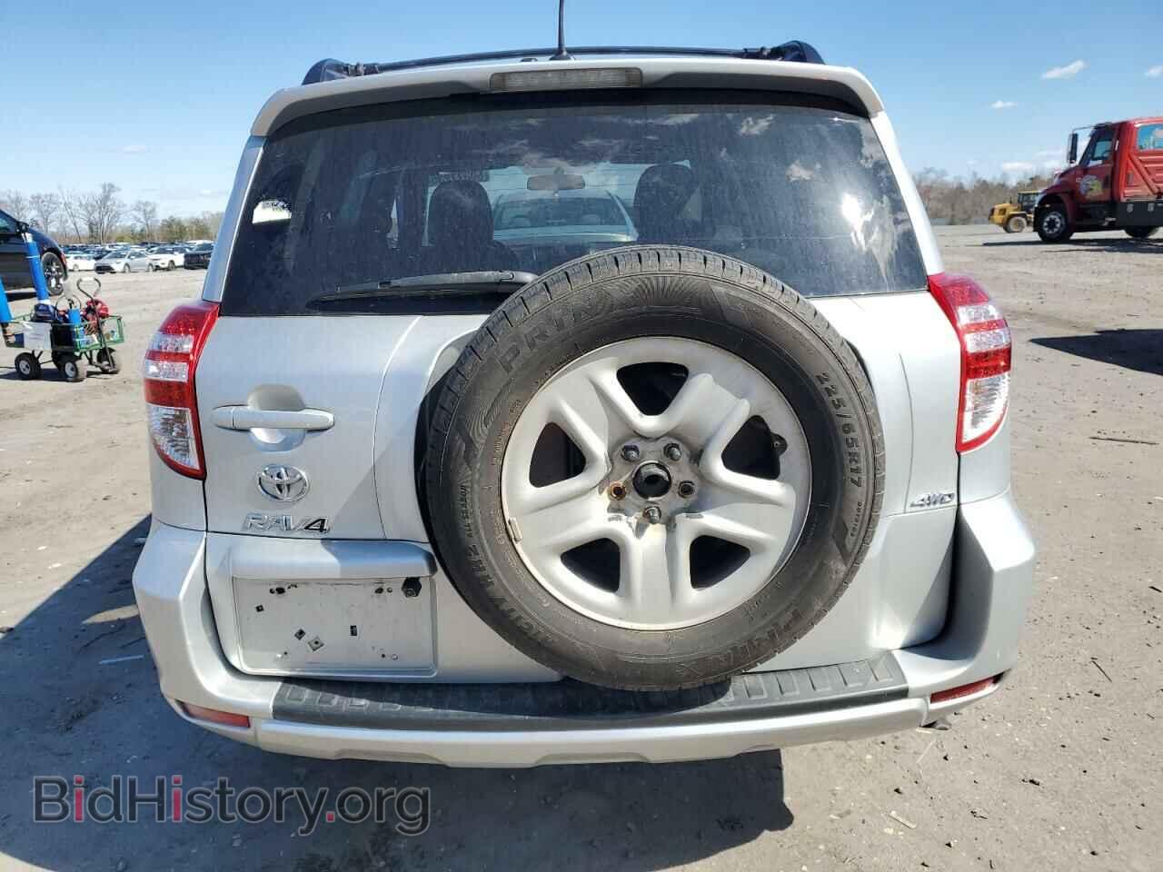 2011 TOYOTA RAV4 - VIN: 2T3BF4DV2BW127643 - Фото 6