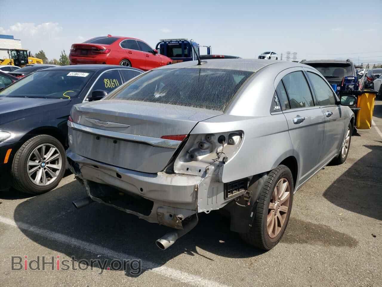 2013 CHRYSLER 200 - VIN: 1C3CCBCG0DN527798 - Фото 4