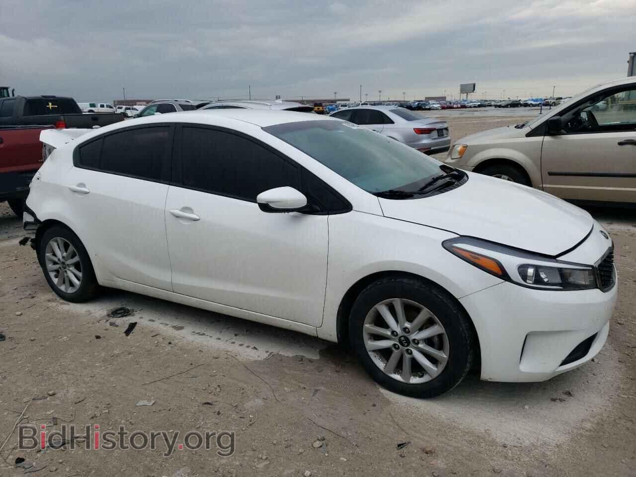 2017 KIA FORTE - VIN: 3KPFL4A76HE077205 - Фото 4