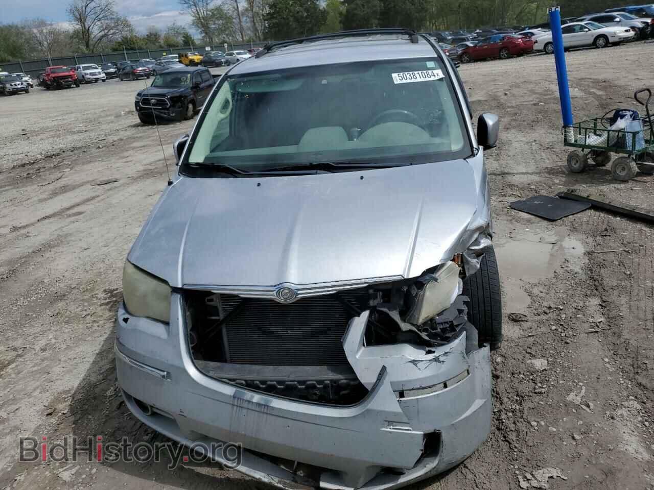 2008 CHRYSLER MINIVAN - VIN: 2A8HR54P08R607667 - Фото 5