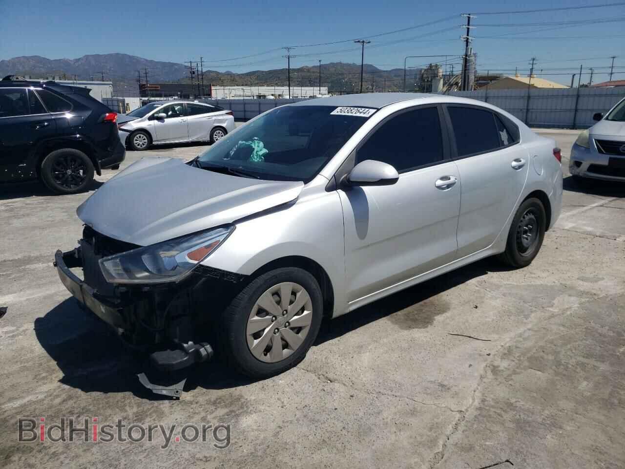 Photo 3KPA24AB2JE076785 - KIA RIO 2018