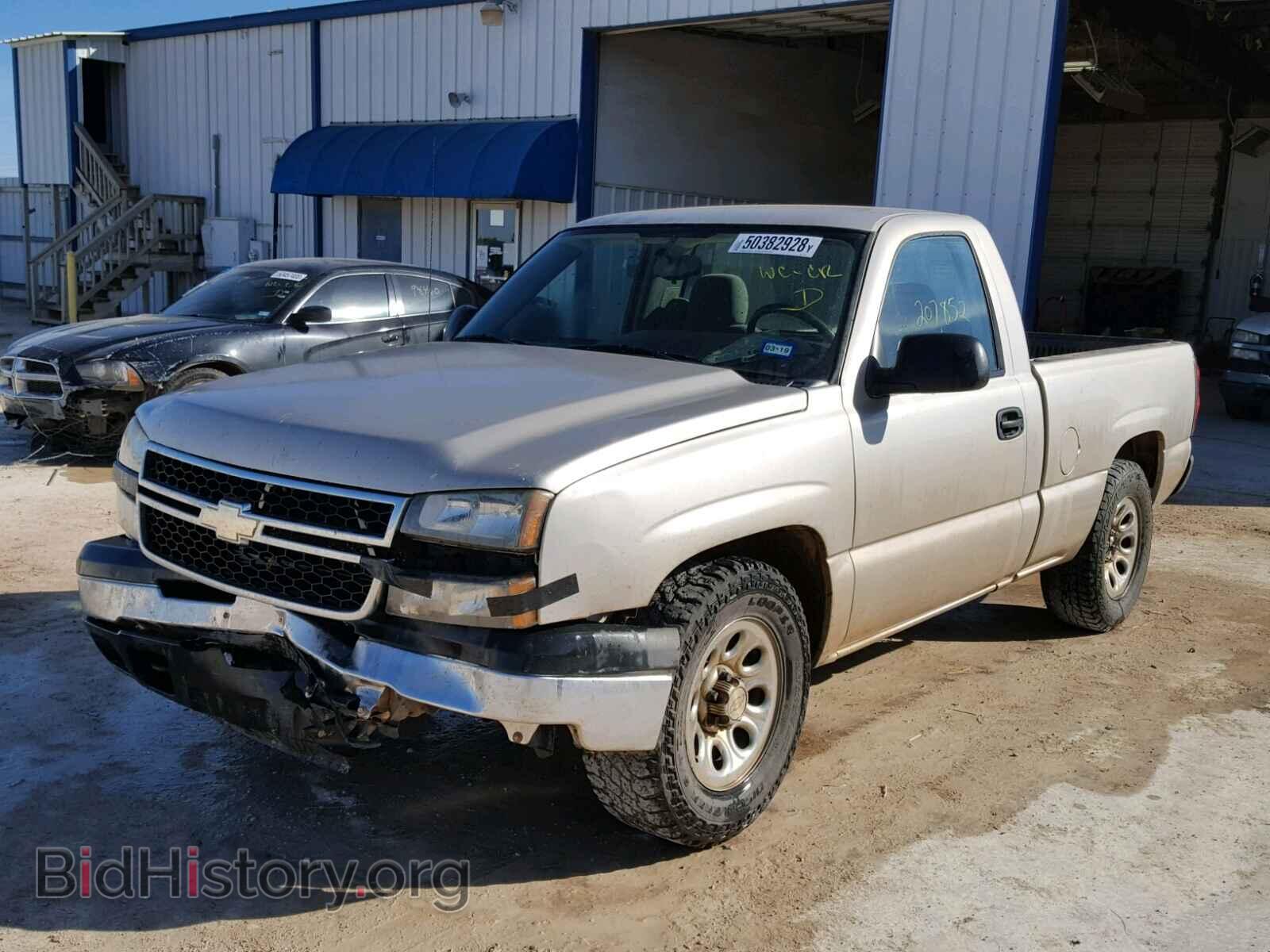 2006 CHEVROLET SILVERADO - VIN: 3GCEC14V86G215803 - Фото 2