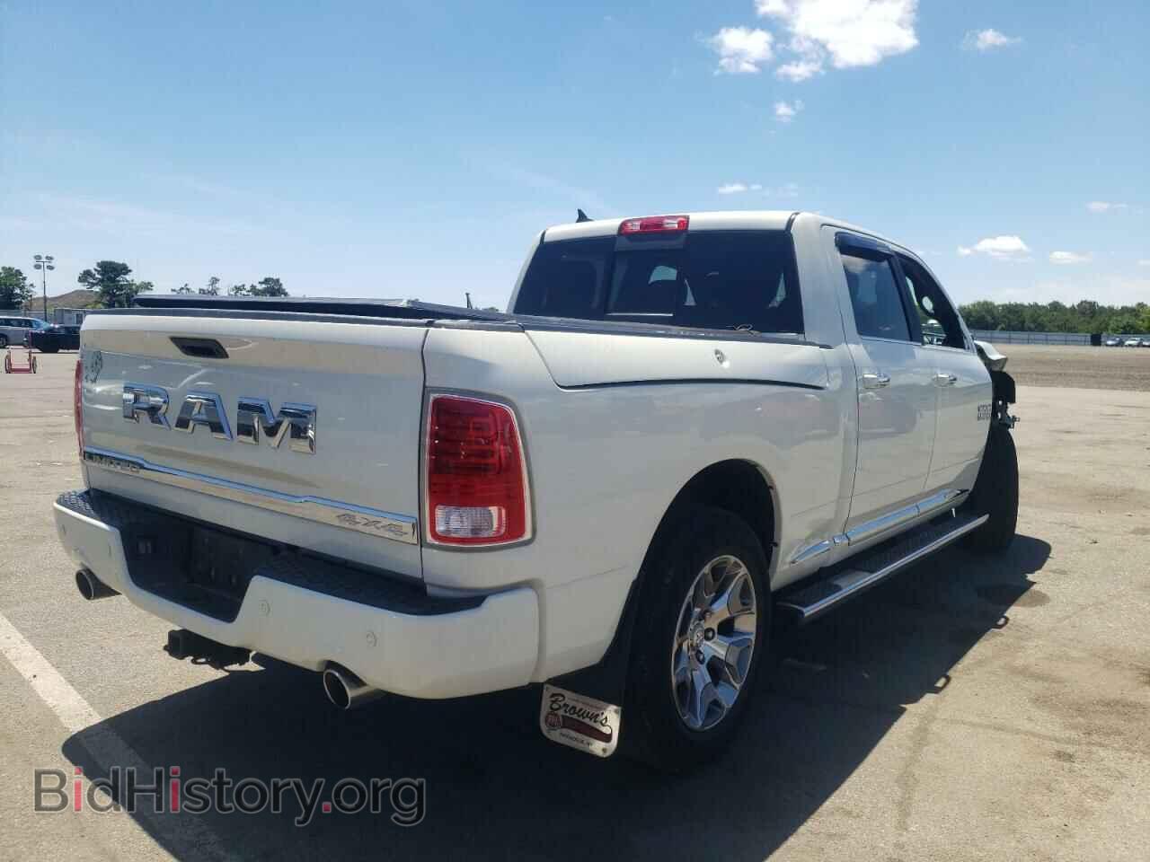 2017 RAM 1500 - VIN: 1C6RR7WT1HS566442 - Photo 4