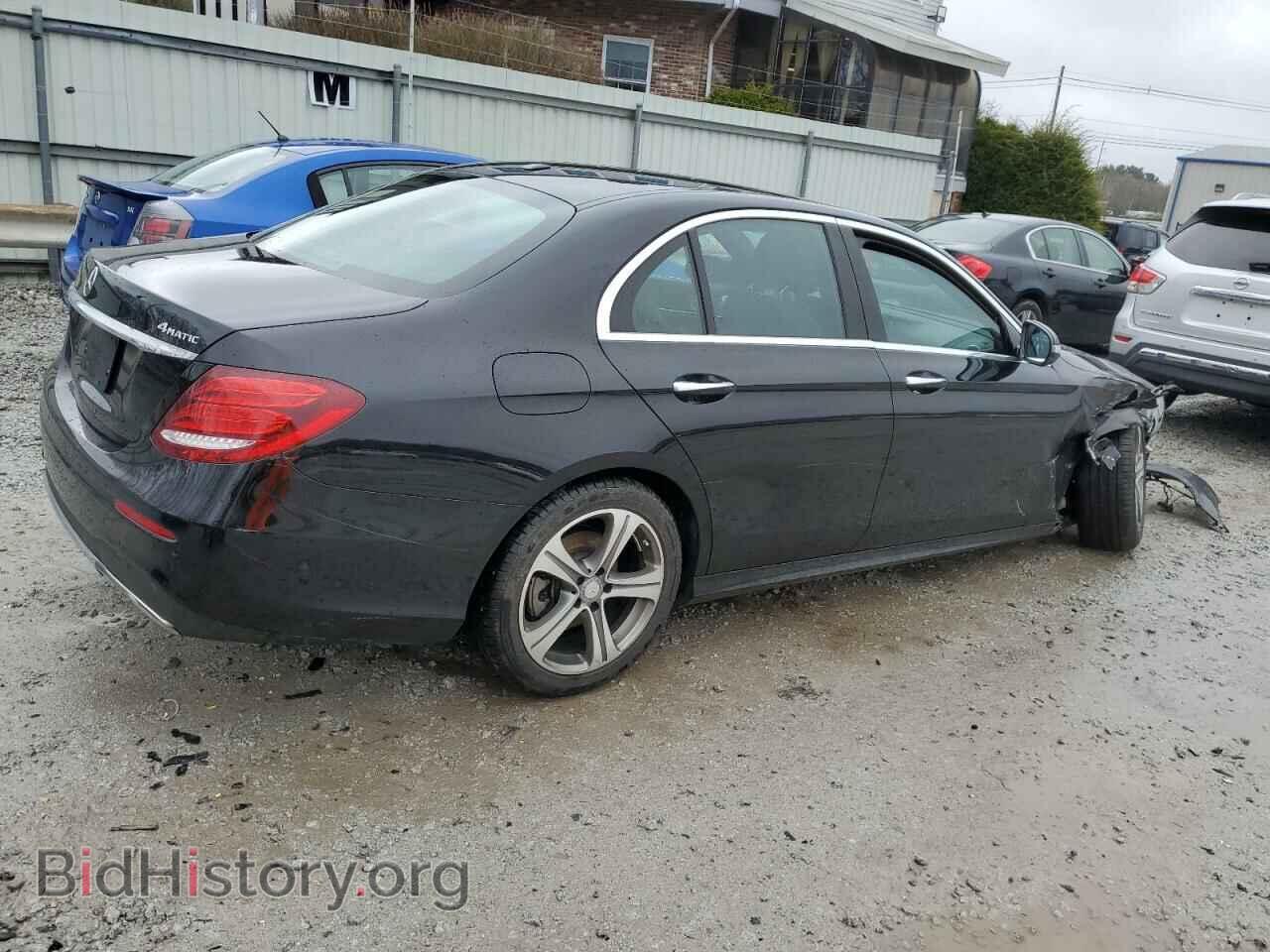 2017 MERCEDES-BENZ E-CLASS - VIN: WDDZF4KB8HA105196 - Фото 3